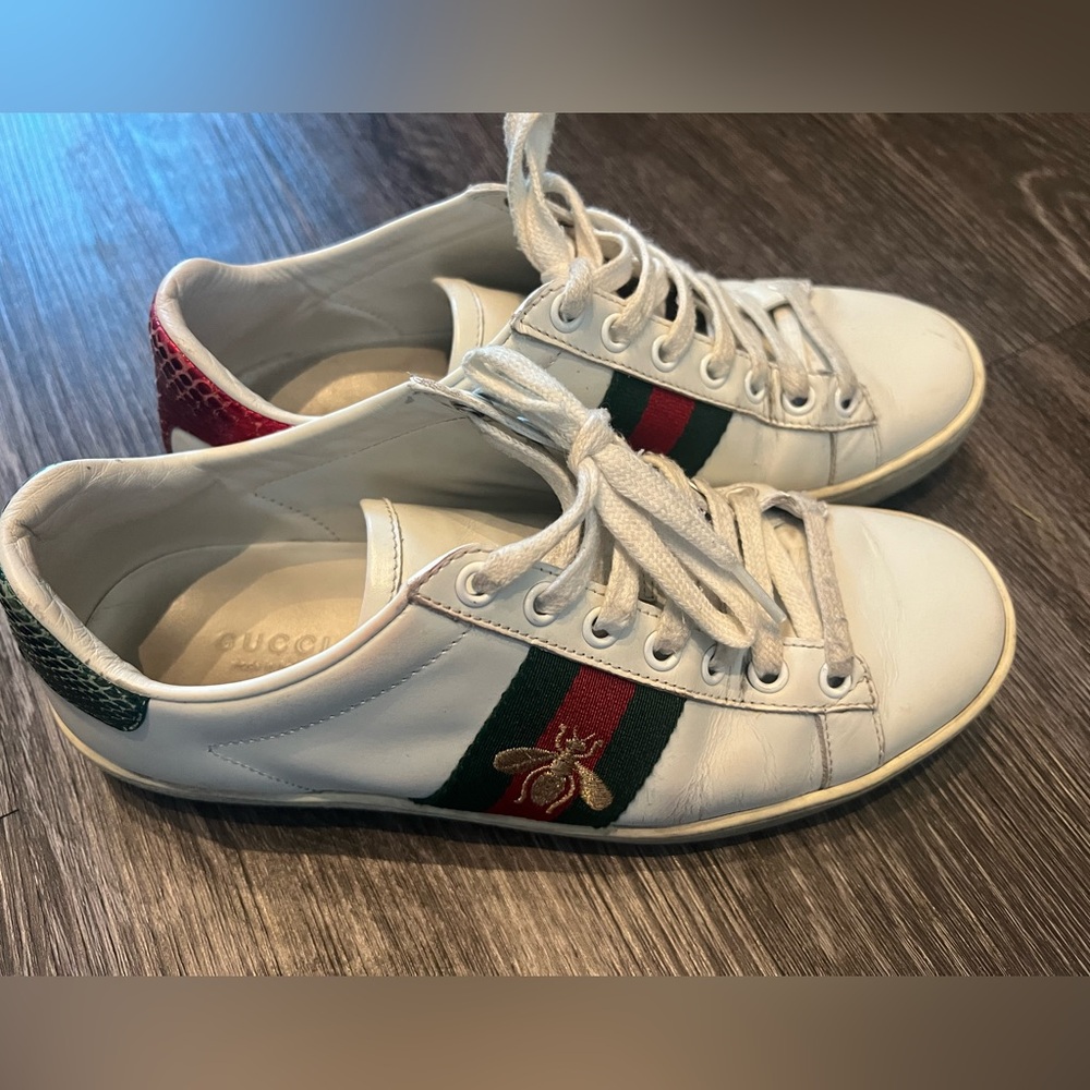 Gucci Ace Bee Sneakers